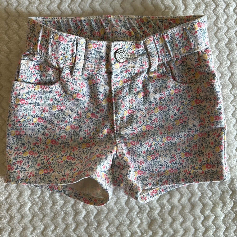 Gap flowered denim shorts